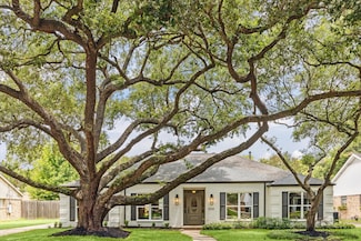 6234 Wigton Dr, Houston, TX 77096