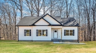 998 Jordan Cir, White Bluff, TN 37187