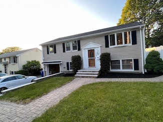 35 Harding Ave, Braintree, MA 02184
