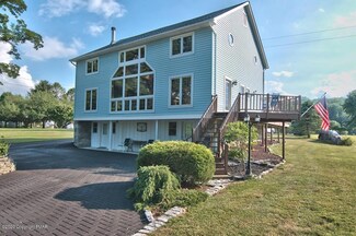 2850 River Rd, Mount Bethel, PA 18343