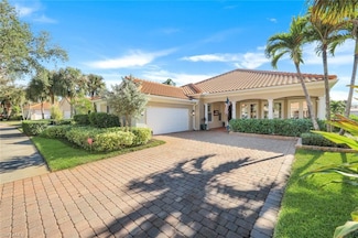 3984 Upolo Ln, Naples, FL 34119