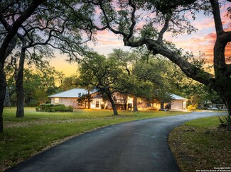 276 Eden Ranch Dr, Canyon Lake, TX 78133
