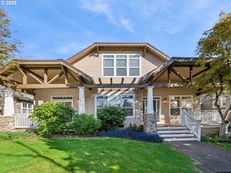 3502 Chelan Dr, West Linn, OR 97068