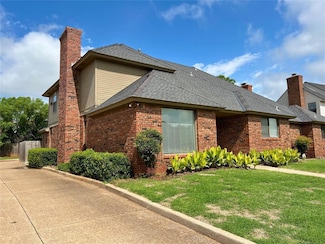 11921 Shady Trail Ln, Oklahoma City, OK 73120
