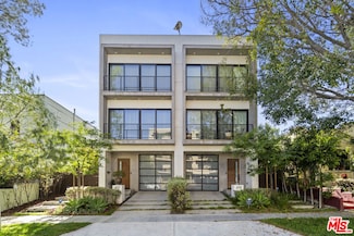 417 N Norton Ave, Los Angeles, CA 90004