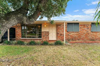 3551 Dunes Rd, Palm Beach Gardens, FL 33410