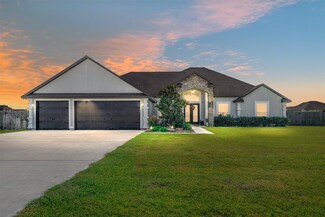 1153 Hyde Park Dr, Corpus Christi, TX 78415
