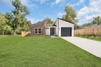 209 Ardis St, Sulphur Springs, TX 75482