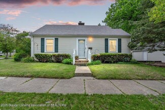 1218 Woodbine Ave, Lansing, MI 48910