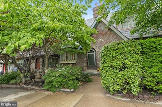 3455 W Penn St, Philadelphia, PA 19129