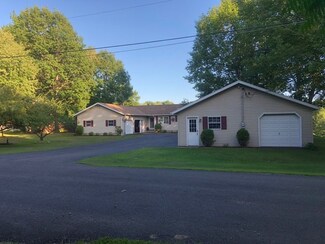 35 Shallow River Ln, Massena, NY 13662