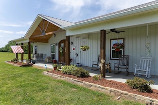 5600 Farm To Market 2149, Maud, TX 75567