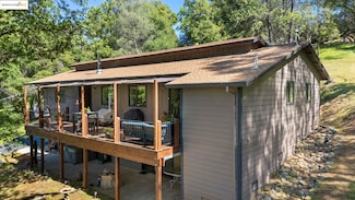 20790 Crescent Way, Groveland, CA 95321