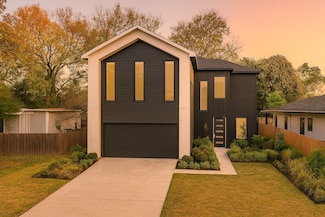 2825 Dorris St, Dallas, TX 75215