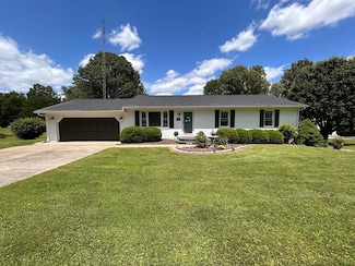 120 Rail Lake Rd, Slaughters, KY 42456