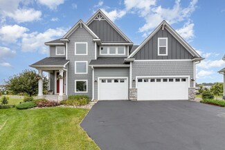 11803 Linden Ct N, Lake Elmo, MN 55042