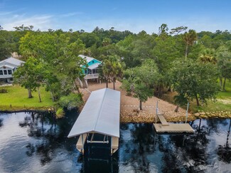 1200 Highway 51 NE, Steinhatchee, FL 32359