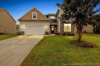 1229 Brickyard Dr, Fayetteville, NC 28306