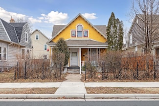 3205 Grand Ave S, Minneapolis, MN 55408