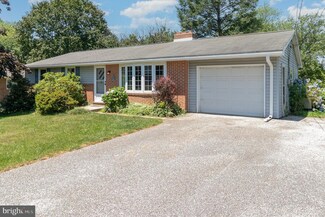 208 Nollyn Dr, Dallastown, PA 17313