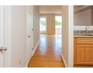 45 Main St Unit 24, Wareham, MA 02571