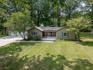 3740 Orion St NW, North Canton, OH 44720