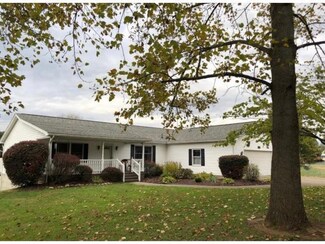 637 Breezy Dr, Rising Sun, IN 47040