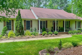 734 Crystal Forest Dr, Semora, NC 27343
