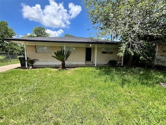 306 Mulcahy St, Rosenberg, TX 77471