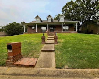 19 Crystal Mountain Dr, Maumelle, AR 72113