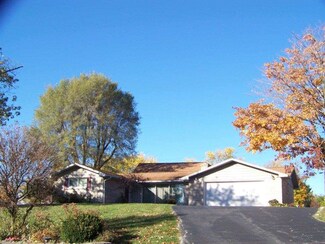 513 Howard Ct, Fairmount, IN 46928