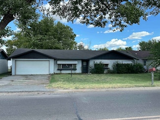 1418 22nd St, Woodward, OK 73801