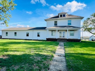 2084 130th St, Essex, IA 51638