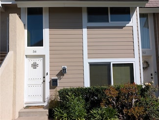 54 Oval Rd Unit 3, Irvine, CA 92604