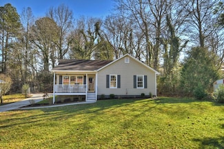99 Kingtown St, Mc Caysville, GA 30555