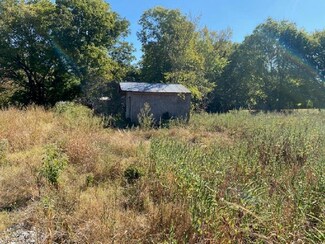 502 E 2nd St, Wapanucka, OK 73461
