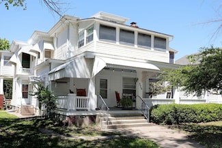 326 E 3rd St, Newton, KS 67114