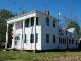 20 Main St, Hubbardston, MA 01452