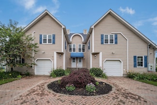 94 Waldron Dr, Westbrook, CT 06498