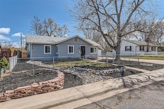 6318 S Louthan St, Littleton, CO 80120
