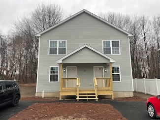82 Park Ave, Enfield, CT 06082