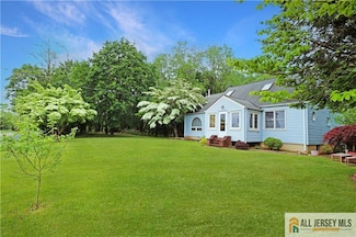 687 Spotswood Englishtown Rd, Monroe Township, NJ 08831