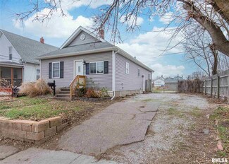 932 S Ohio Ave, Davenport, IA 52802
