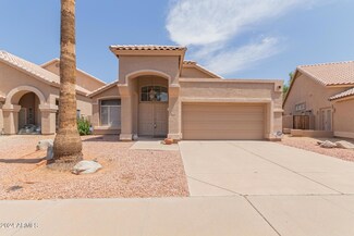 182 W Los Arboles Dr, Tempe, AZ 85284