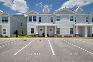 148 N Sand Palm Rd, Freeport, FL 32439