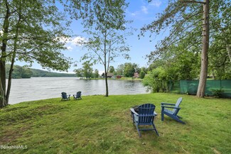 192 Willow Cove Rd, Cheshire, MA 01225