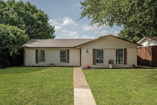906 Roaming Road Dr, Allen, TX 75002