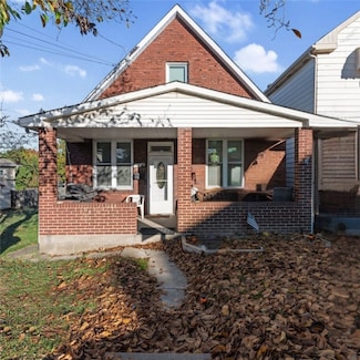 136 Dahlia St, Homestead, PA 15120