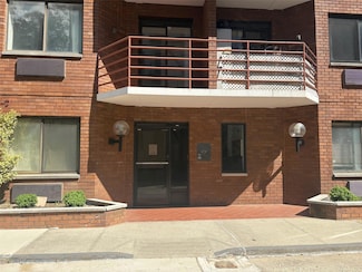 119-40 Metropolitan Ave Unit G3, Kew Gardens, NY 11415