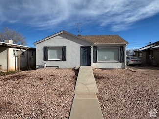 463 S Main St, Richfield, UT 84701